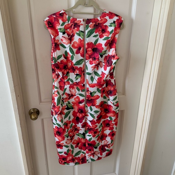 Calvin Klein Flowered Dress - Picture 2 of 4